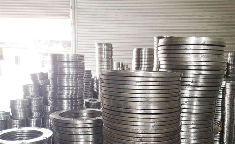 2620mm螺旋鋼管，江門鋼材場(chǎng)基礎(chǔ)工程打樁鋼護(hù)筒，820mm螺旋管，1020螺旋焊管廠家