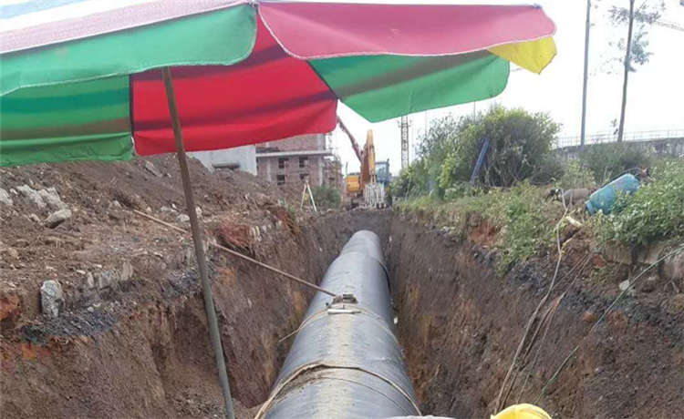 梧州820mm螺旋焊管出貨，530-10mm螺旋鋼管，2324mm螺旋鋼管，實(shí)力雄厚的鋼管廠家