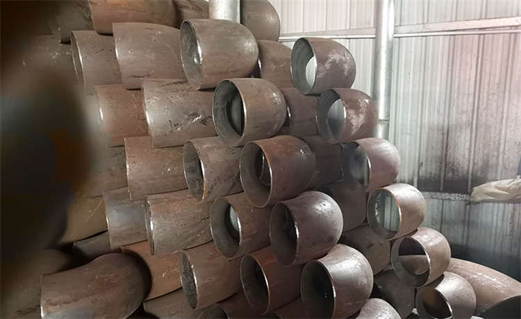 1000mm螺旋焊管，273-8mm螺旋鋼管，1000鋼立柱廠家，旋挖樁鋼護(hù)筒廠家