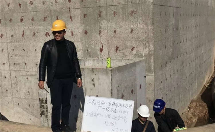 3650 鋼材場(chǎng)250mm螺旋管，河源DN200螺旋管，DN1900螺旋鋼管，供水螺旋管廠家