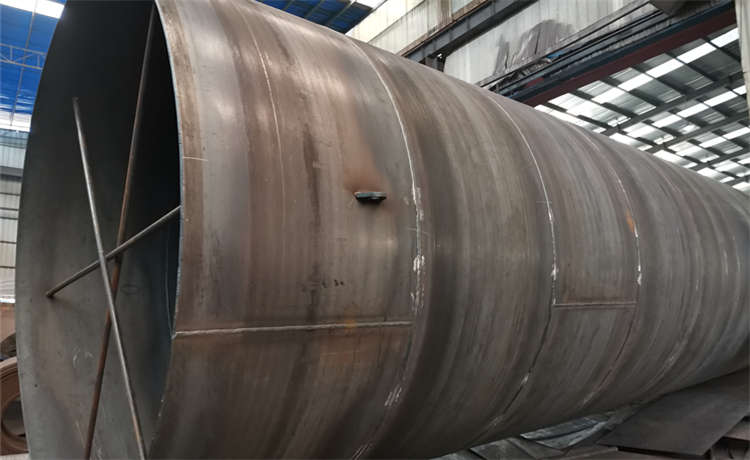 2600mm螺旋鋼管，D2420mm螺旋管，排水防腐鋼管廠家，鋼材場鋼板卷管加工廠