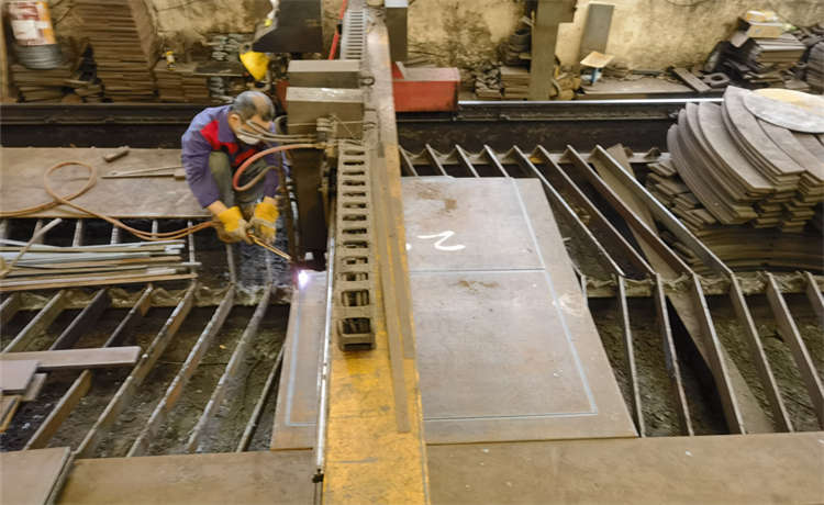 813mm螺旋管，佛山內(nèi)直徑1300mm螺旋焊管，鋼頂管，優(yōu)質(zhì)螺旋管廠家