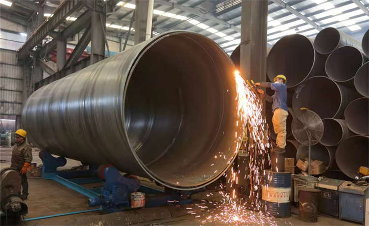 鋼材場(chǎng)角鋼，百色自來水螺旋鋼管，D2000mm螺旋管，輸水防腐螺旋管廠家